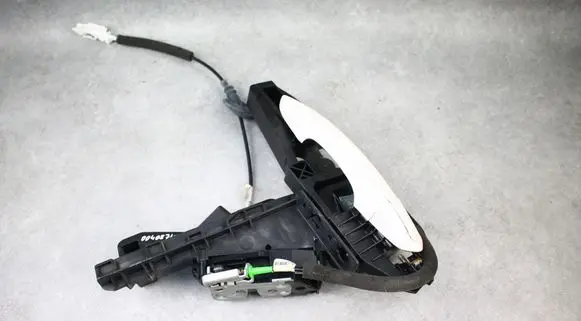 Ford Fusion II Rear door lock AE8A5426413BH AE8A5426413