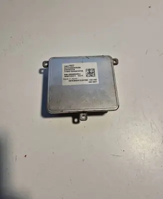 Opel Astra K Xenon control unit/module 39024622 W003T26371 315021606001
