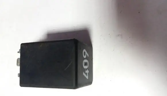 Audi A6 S6 C5 4B Other relay 1J0906383