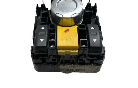 Land Rover Range Rover L322 Suspension ride height/mode switch YUD501770 8H3214B596AA 070622