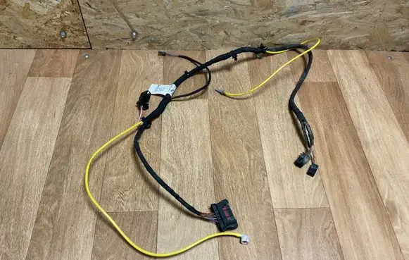 Mercedes-Benz A W168 Rear door wiring loom 1685402508