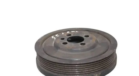 Volkswagen Golf IV Crankshaft pulley 03G105243