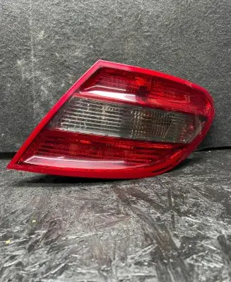 Mercedes-Benz C W204 Rear/tail lights 2048203064