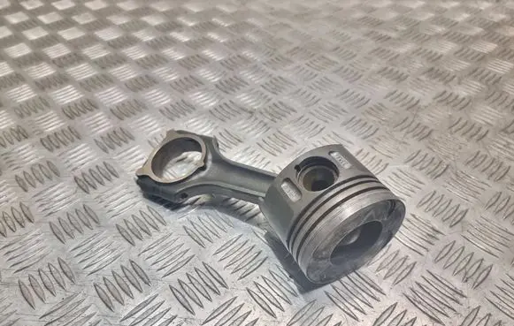 Mercedes-Benz Vito Viano W639 Piston 552552