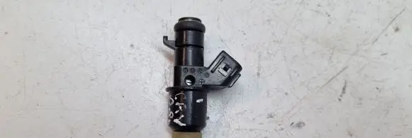 Honda CR-V Fuel injector UH31BBS6