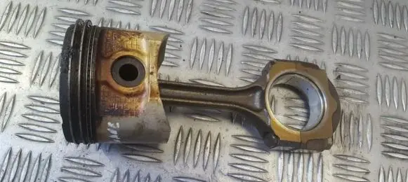 Renault Megane I Piston with connecting rod 101361 1013.61