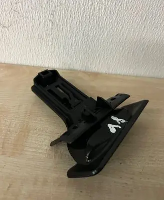 Mercedes-Benz E W211 Hand parking brake switch 2114200077
