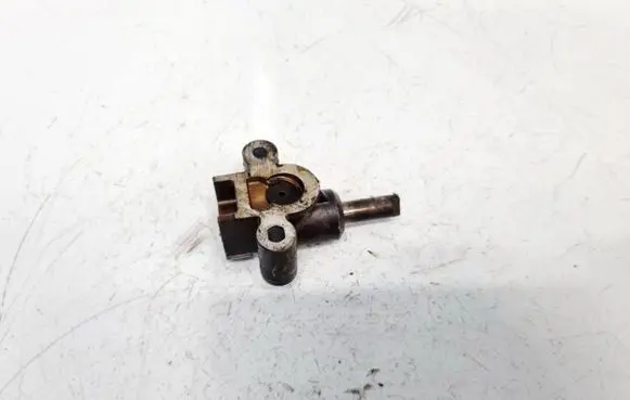 Saab 9-5 Slide rail for timing chain 913913