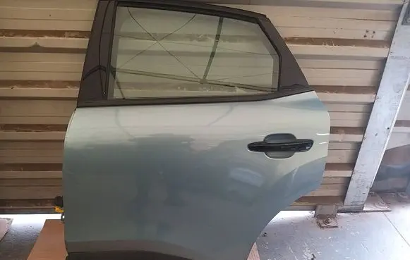 Citroen C4 III e-C4 Rear door