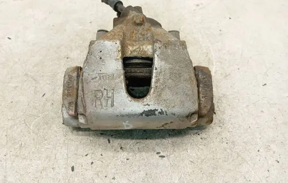 Volvo V40 Front brake caliper