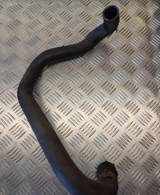 Volkswagen PASSAT B6 Engine coolant pipe/hose 3B0122291C