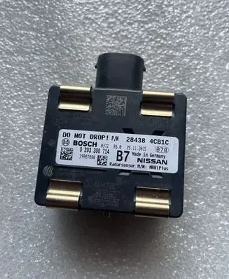 Nissan X-Trail T32 Distronic sensor radar 284384CB1C