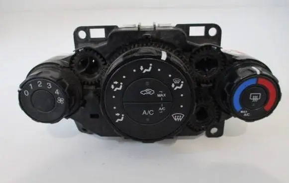 Ford Fiesta Climate control unit 8A6919980