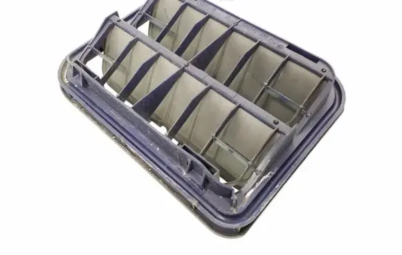 Citroen C5 Quarter panel pressure vent 9653401280