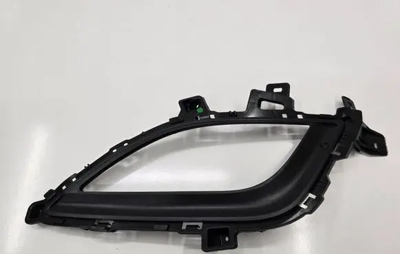 Hyundai i30 Front bumper lower grill 86563-A6030
