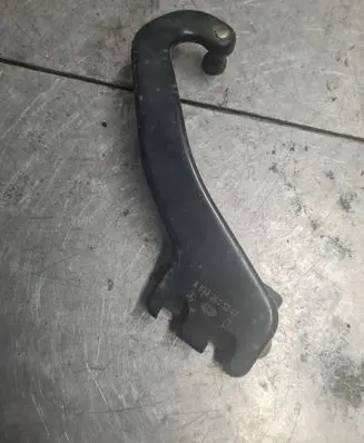 Mercedes-Benz Vito Viano W638 Sliding door upper roller guide/hinge A6387601247