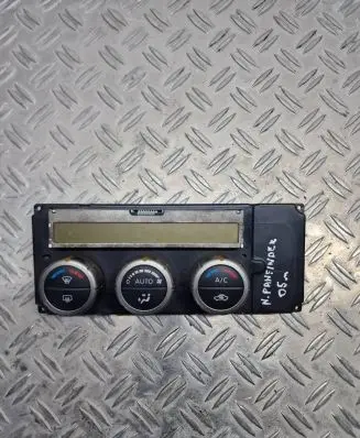Nissan Pathfinder R50 Climate control unit 04112005 1014121 52UA019E00