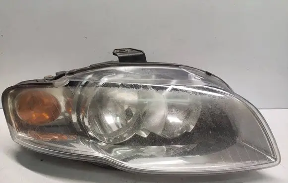Audi A4 S4 B7 8E 8H Headlight/headlamp 1305236053