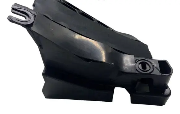 Mercedes-Benz C W204 Battery tray heat shield A2046190048
