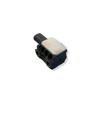BMW X5 E70 Airbag deployment crash/impact sensor 9152262 171007 502353