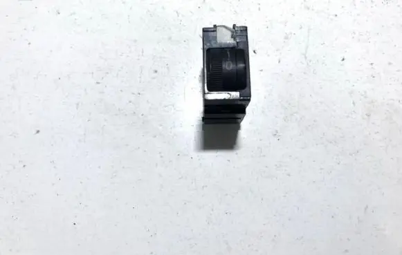 Toyota Corolla Verso E121 Headlight level height control switch