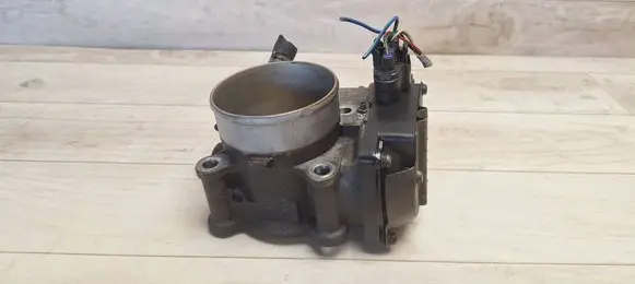 Mitsubishi Outlander Throttle valve 