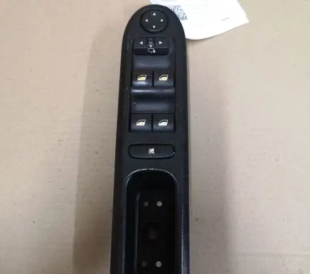 Peugeot 407 Electric window control switch 96468704XT