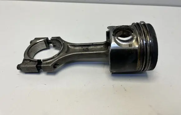 BMW X5 F15 Piston 7812585 8508023