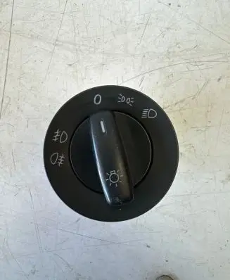 Volkswagen PASSAT B6 Light switch 1K0941431AJ 10001340 K1AJ0728