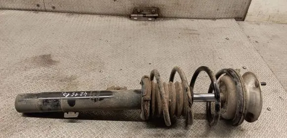 BMW 1 E81 E87 Front shock absorber with coil spring 