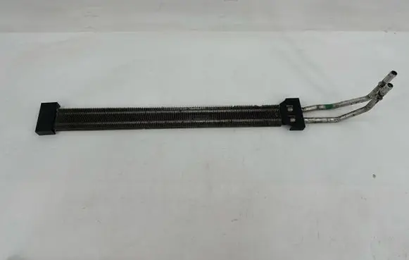 Volkswagen Touareg II Power steering radiator 7P0422885B
