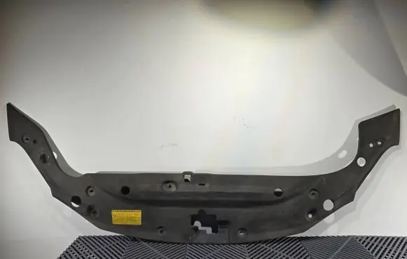 Lexus CT 200H Radiator trim 5328976010