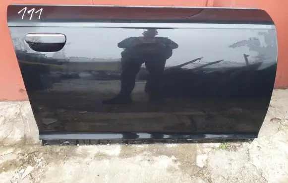Audi A6 S6 C6 4F Front door