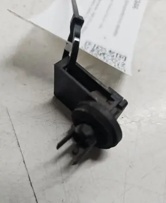 Volkswagen PASSAT B5 Outside/exterior temperature sensor 1H0907543A