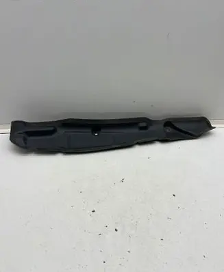 Audi A4 S4 B9 8W Fender end trim 8W0821111A