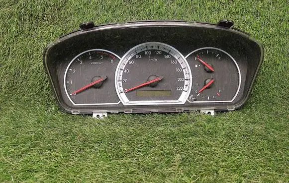 Chevrolet Epica Speedometer (instrument cluster) 96647272