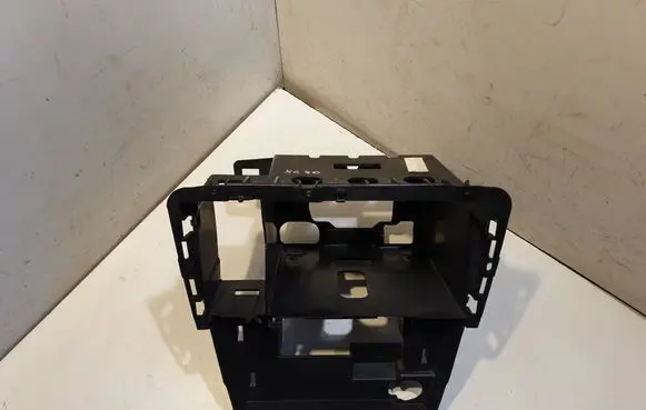 Radio/GPS head unit trim