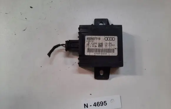 Audi A8 S8 D3 4E Alarm control unit/module 4E0907719