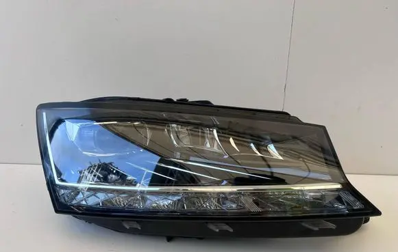 Skoda Fabia Mk3 (NJ) Headlight/headlamp 6V1941016F
