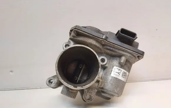 Smart ForFour II W453 Engine shut-off valve 161203912R