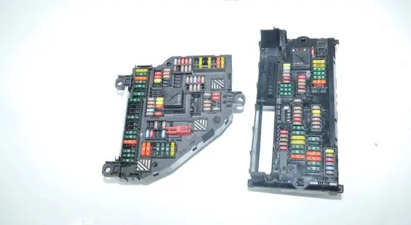 BMW 6 F06 Gran coupe Fuse module 9252815 9264924 61149252815