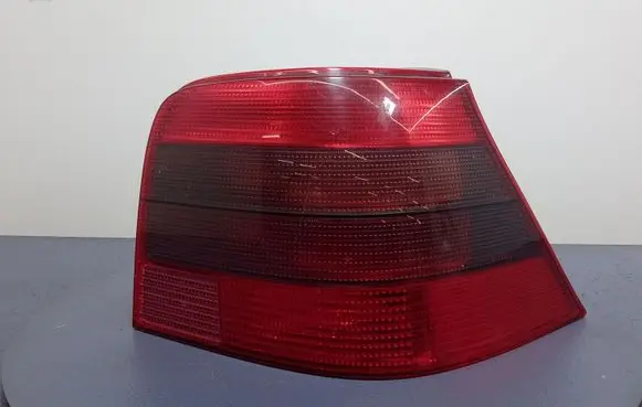 Volkswagen Golf IV Rear/tail lights 1J6945112S