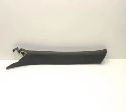 Maserati Ghibli (A) pillar trim 06700712150