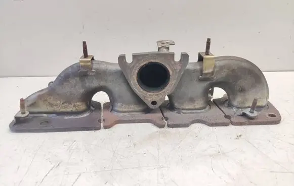 Peugeot 508 RXH Exhaust manifold
