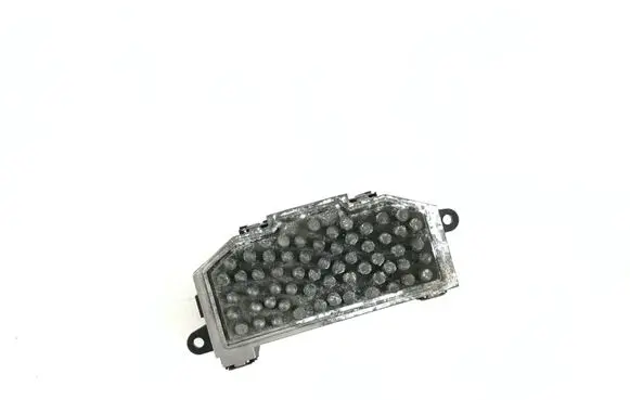 Volkswagen PASSAT B7 Heater blower motor/fan resistor 3C0907521F