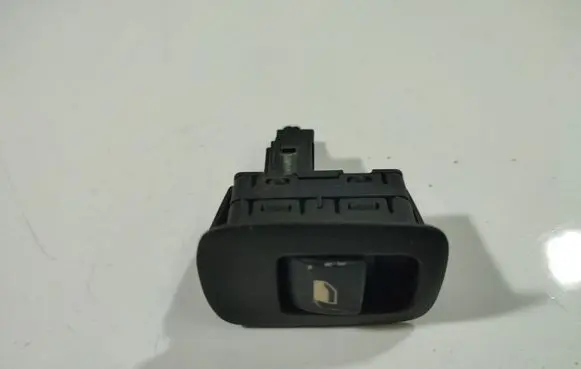 Citroen C4 Grand Picasso Electric window control switch 96547103XT