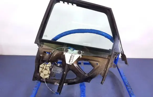 Audi A3 S3 8L Rear door