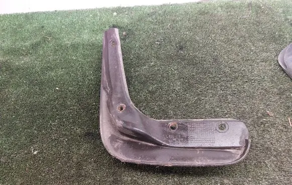 Volkswagen Golf VII Front mudguard 5G0075111