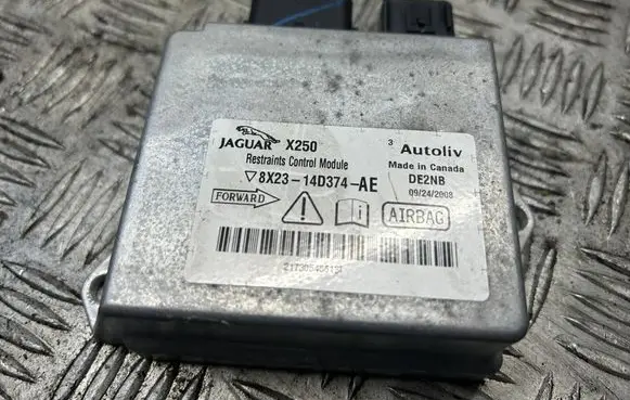 Jaguar XF X250 Airbag control unit/module 8X2314D374AE