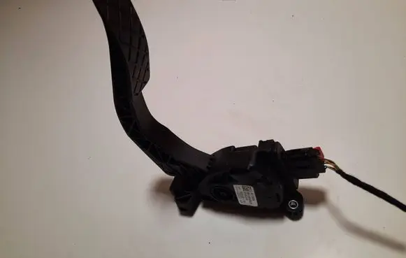 Audi A6 S6 C7 4G Accelerator throttle pedal 8K1723523A